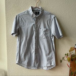 Hurley • striped button-down